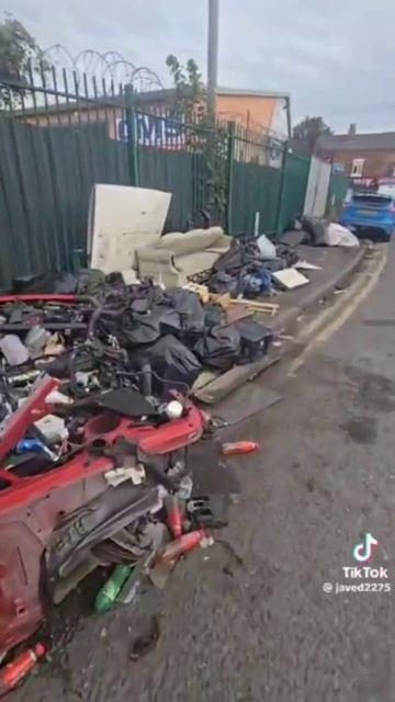 Как "прекрасны" британские улицы ))) !!!