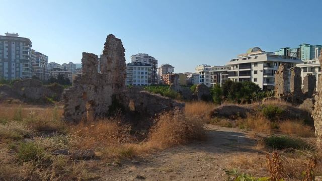 Наула (Naula) — древнеримское поселение конца византийской эпохи, расположенное в Турции