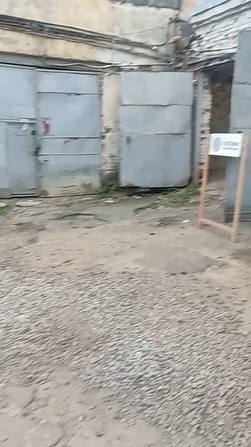 Задворки Петербурга. По дороге в Театр Теней