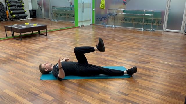 Ротация грудного отдела лёжа на спине (Thoracic Rotation Lying On Back)