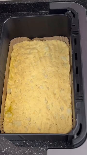 Фаршированный картофельный рулет-жизнеспособная альтернатива классическому рулету из омлета