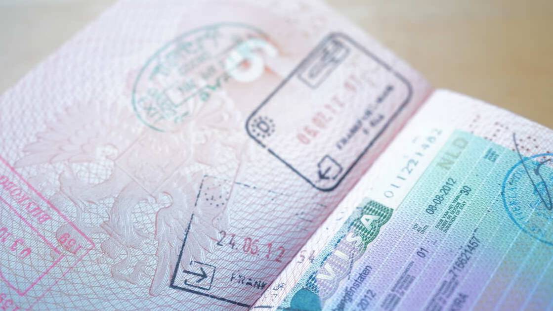 Кипр приостановил прием заявок россиян на получение визы