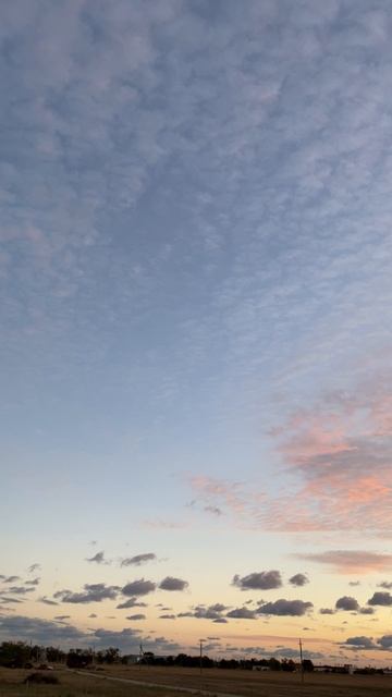 Небо в ярких цветах