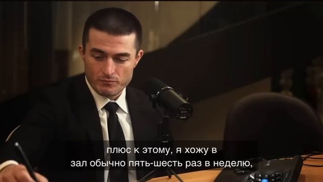 Дуров не смотрит порно и каждое утро делает по 300 отжиманий и 300 приседаний