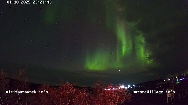 Деревня северного сияния видео с вебкамеры аврора Ильич Мурманск офигенное сияние