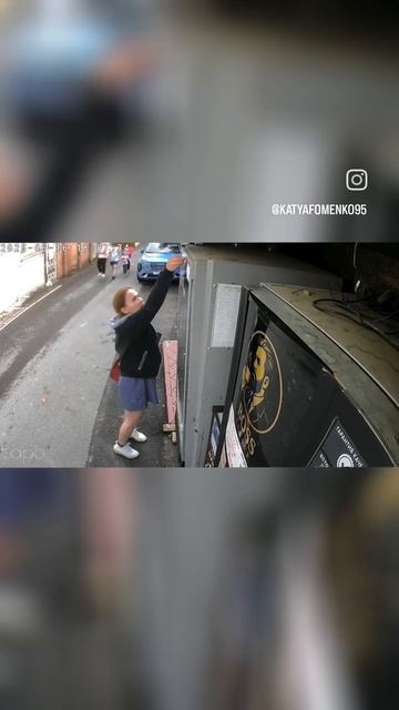 🔰Куда ей столько стаканчиков???)))😂☕😂