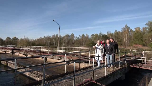 Максим Красноцветов вместе со специалистами осмотрел очистные сооружения в Софрино и Кощейково
