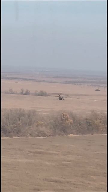 🇷🇺Экипаж вертолёта Ка-52 доставил реактивные подарки на позиции врага #yappy #вертолет #ка52 #авиаци