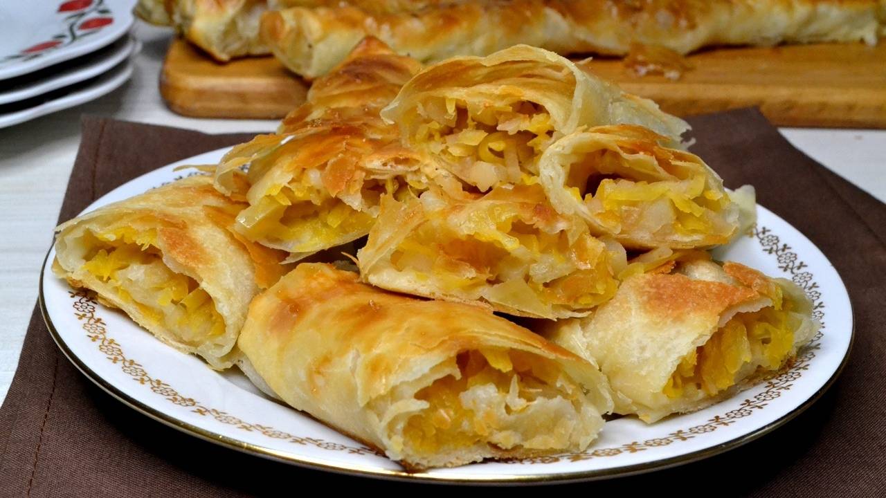 Штрудель с тыквой и яблоками