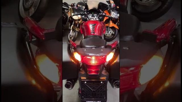 HONDA CBF1000A 2010 г. Красный