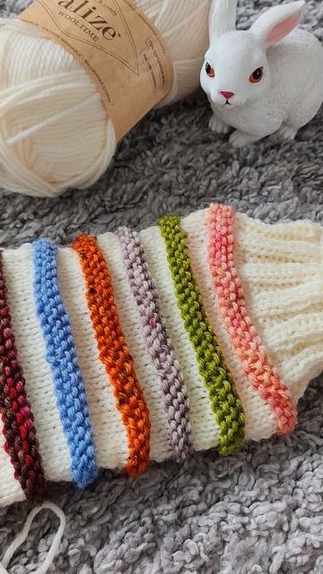 Весёлые носочки получаются! 🧶🧦🙂