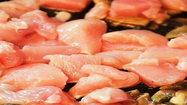 Курица с грибами в сливочном соусе