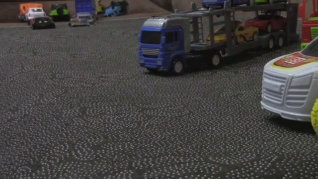 ДЕТСКИЕ МАШИНКИ. На трассе на стенде и на выставке.