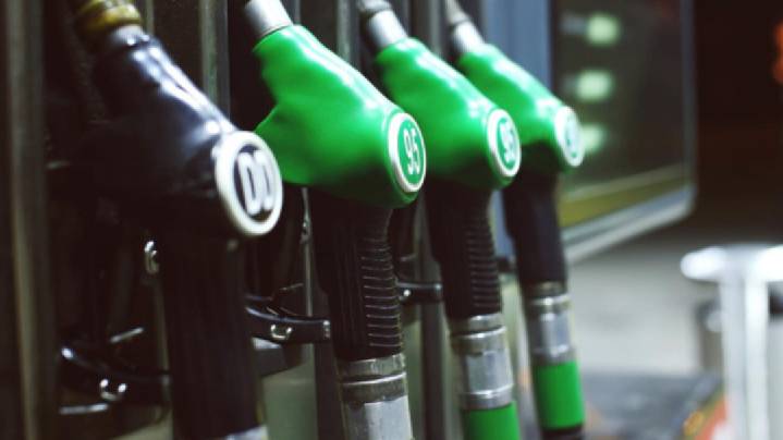 "Известия": правительство готовит запрет экспорта дизтоплива для снижения цен