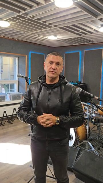 Владимир Курский в студии Звукозаписи.