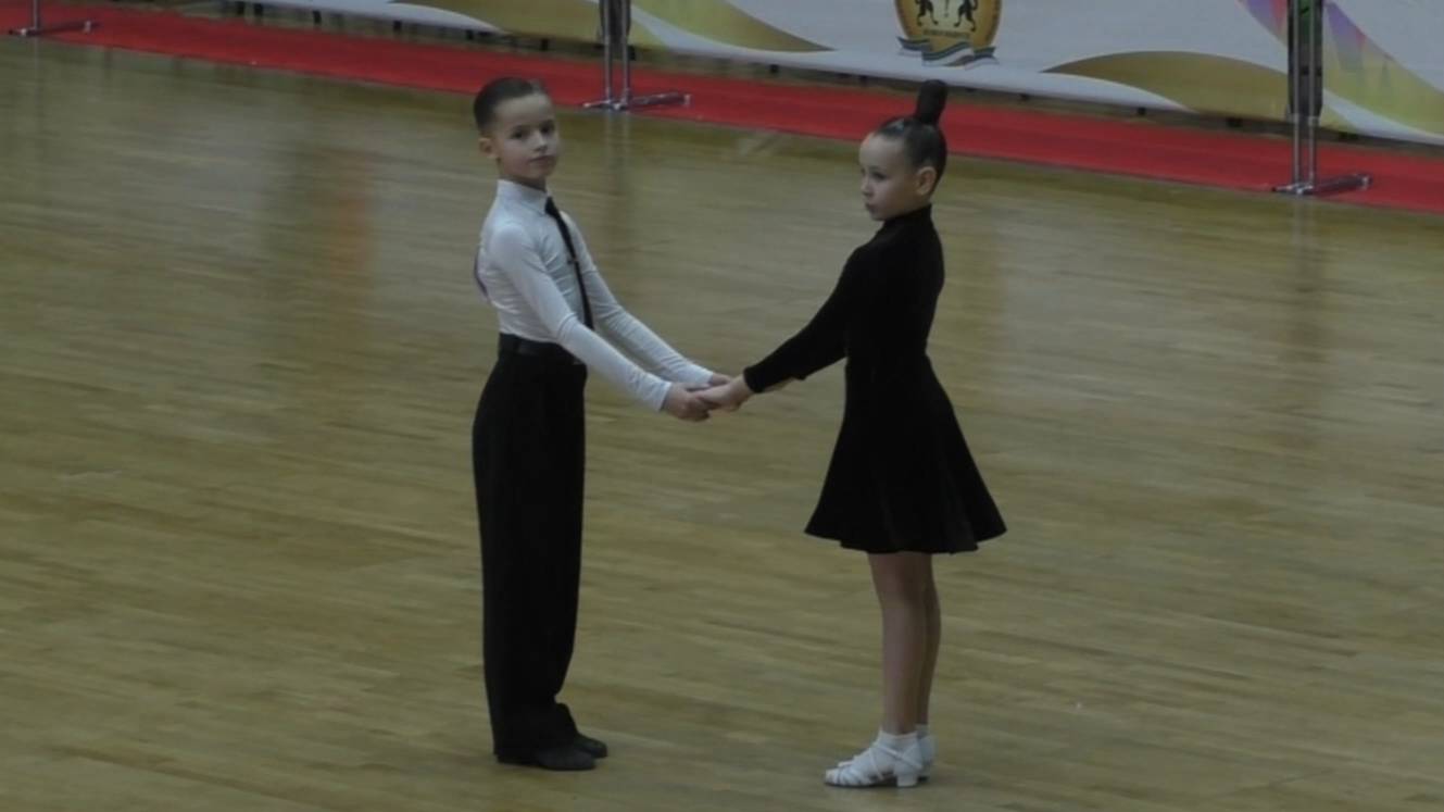 Подшивалов Артемий и Чекова Алина латина  15 ноября 2024 Новосибирск