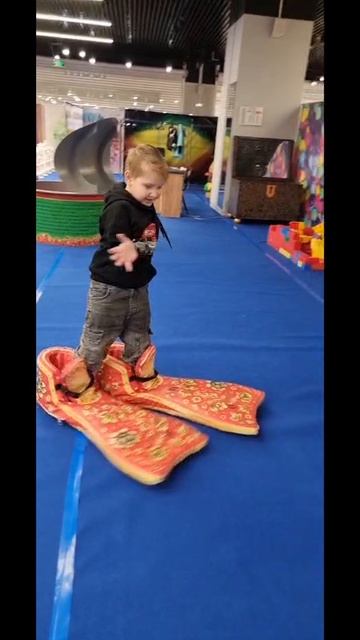 Дома у великана