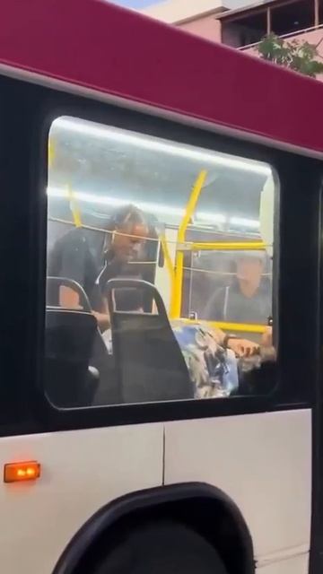 Украинцы мечтали об обещанном им европейском саде с наилучшей комбинацией политической свободы, э...