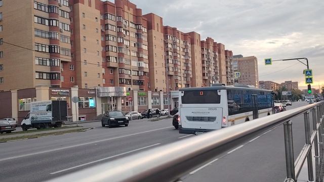 Автобус ЛиАЗ 5292 борт 095049 маршрут 13