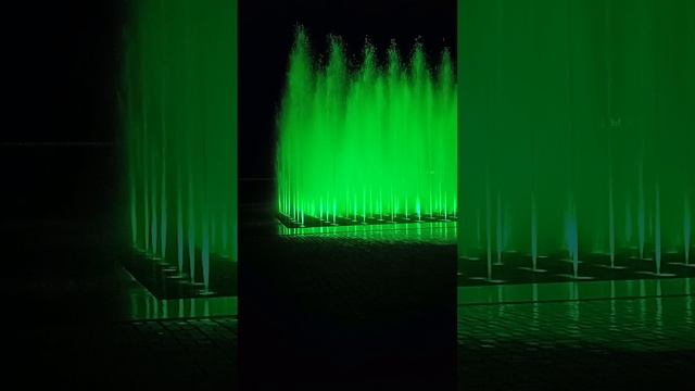 Гайский  фонтан возле парка культуры