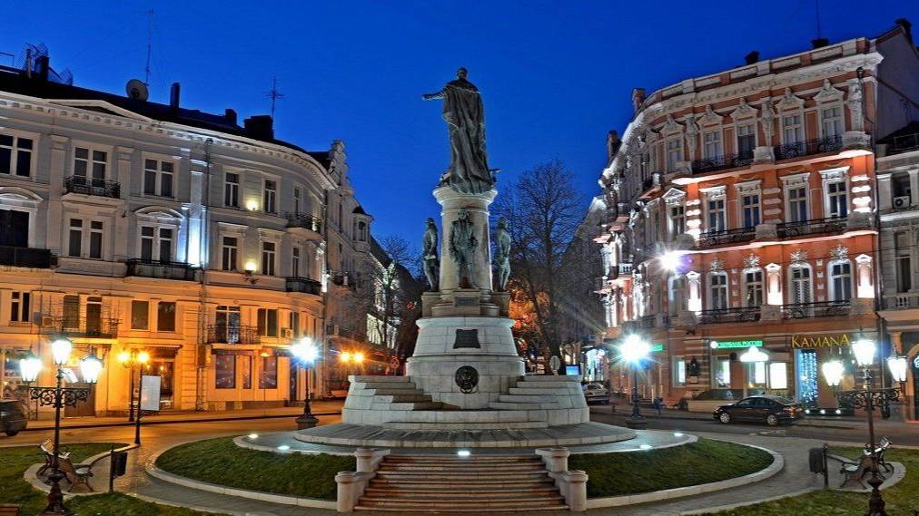 ОДЕССА 3 ОКТЯБРЯ 2025. ДЕСАНТ НА КРЫМ! 123 УКРАДЕННЫХ МИЛИАРДА. ЗАВОДЫ ФЛАМИНГО КАПУТ! (480p)