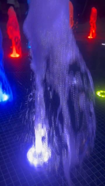 Вечерний фонтан