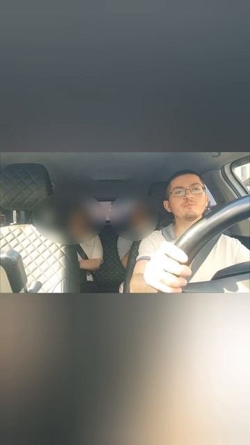 Пассажир не хотел пристегиваться ремнем безопаности. часть 2