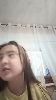 Я не спала всю ночь и мне то время хотелось спать