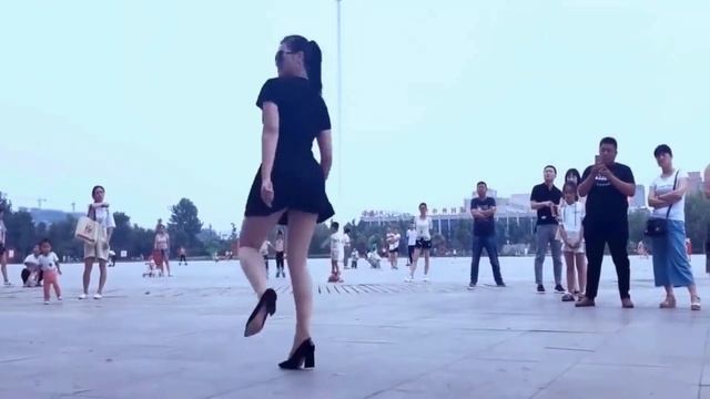 Огненная девочка