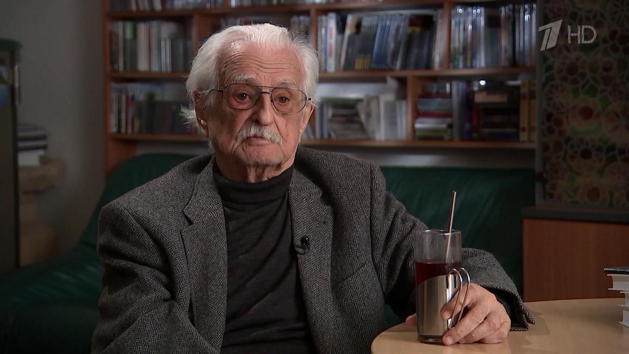 100 лет назад родился легендарный кинорежиссер Марлен Хуциев