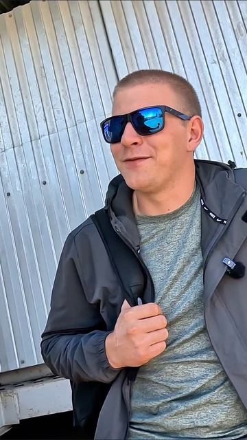 Полное видео уже на канале. #владзенин #дальнобой #категорияе #truckdriver #дентро