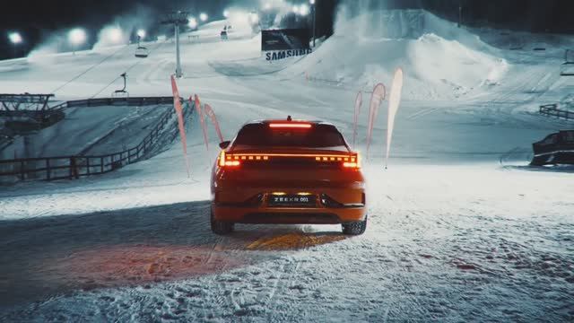 Zeekr 001 - покоритель горнолыжных трасс ⛷