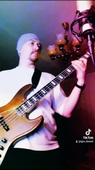 MC Hammer - U Can't Touch This