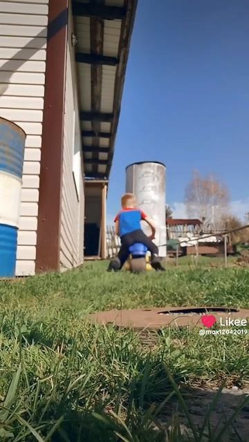 Like_7554658977373495084.mp4