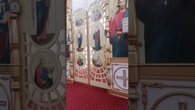 Дорогие братья и сестры! Божественная служба храм Святой Троицы