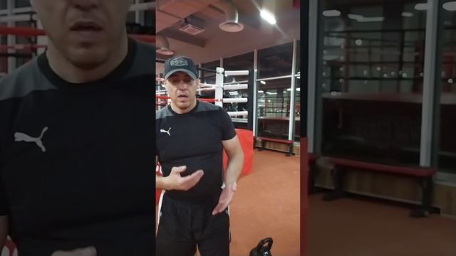 05-10-2025 бокс кому за 50