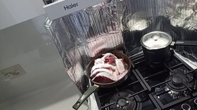 Всем привет, давно не виделись ☺️ Мама забежала в гости))