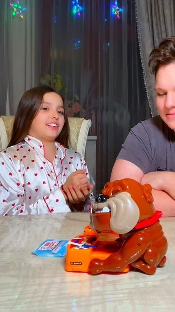 Играю с братом ❤️