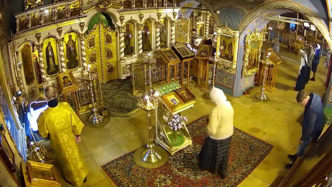 Блж. Параскевы Дивеевской. Ранняя  Литургия в 6.30.