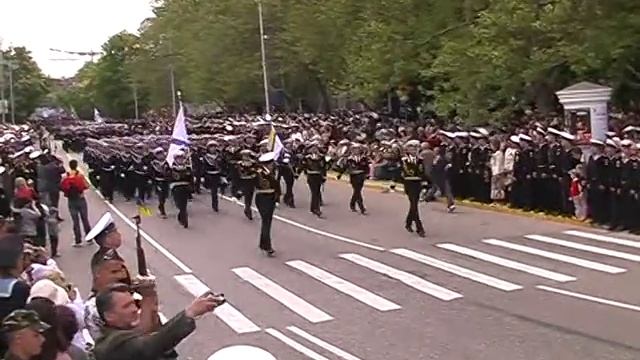 Парад Победы 9 мая 2010 года в Севастополе