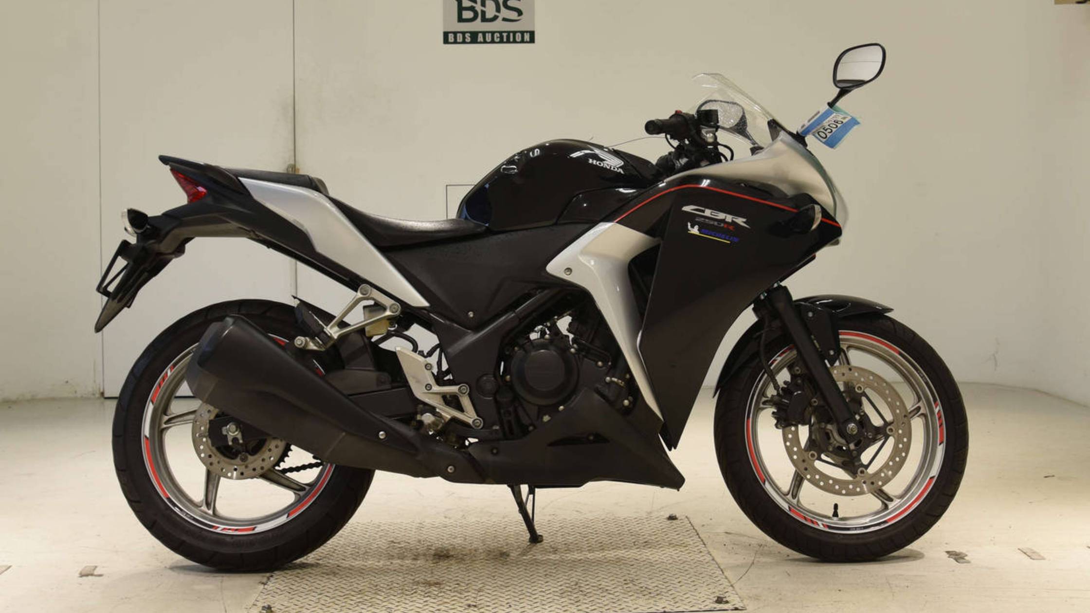 HONDA CBR250R - MC41-1003980