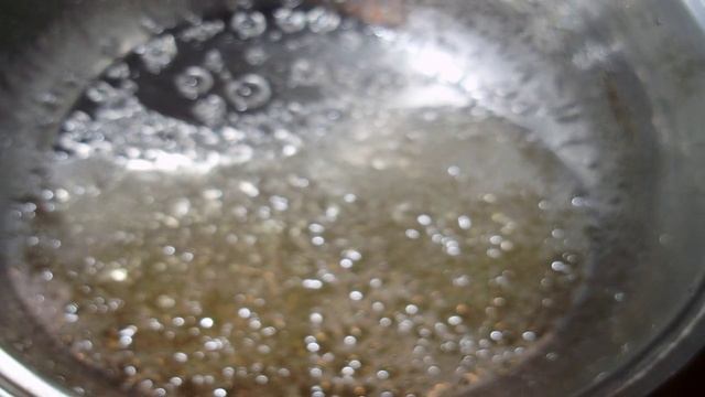 Крем для розочек на торт