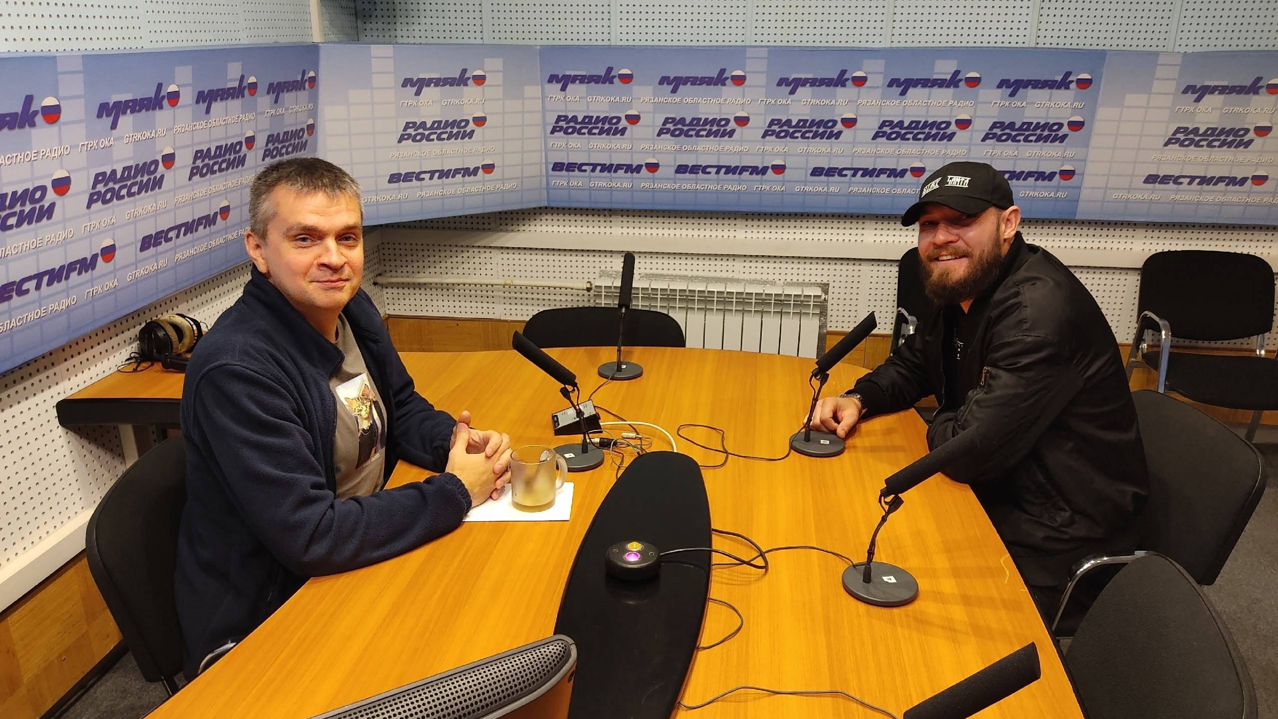 bllack-santa - Отрывок интервью в программе Самое время на радио Маяк, Рязань