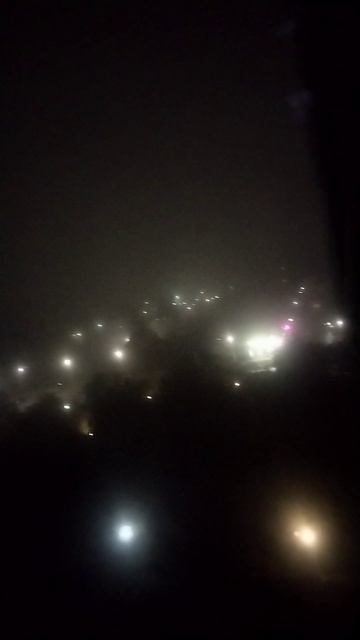 У нас Волгодонске пошол туман ночью