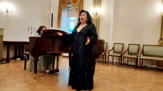 «Коснулась я цветка», слова В. Немировича-Данченко, музыка Ц. Кюи
