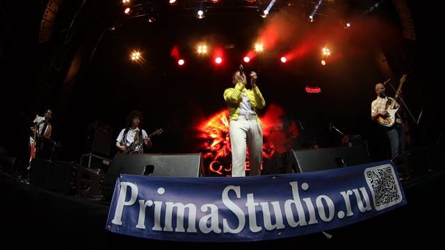 10 We are the Champions - 6