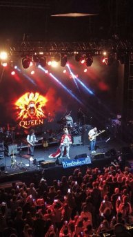 10 We are the Champions - coda