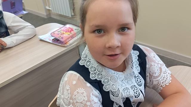 9ая школа 2ой класс Азнакаево  Наргиза  вопрос космонавтам