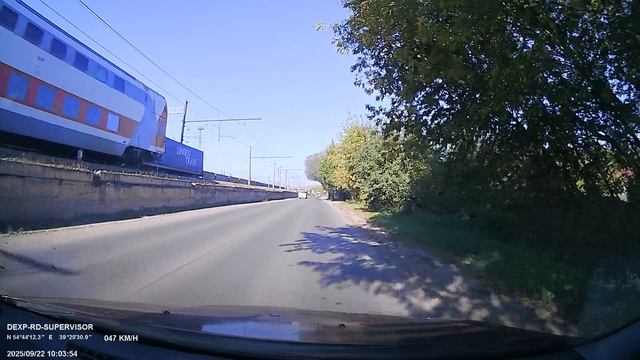 КОМБО ВИДЕО РЕГИСТРАТОР DEXP КАМЕРА 4 мегапикселя 4689