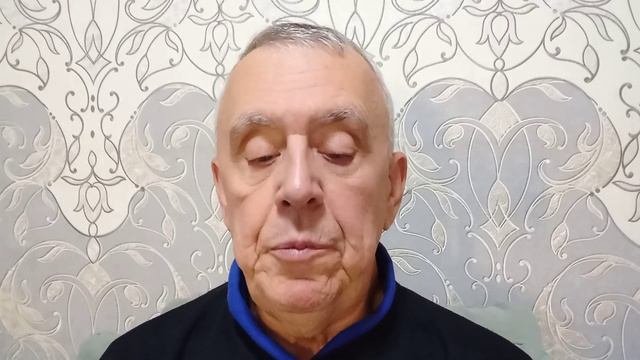 Одно время назад я вёл в Контакте группу где предлагал желающим взять у них интервью бесплатно...